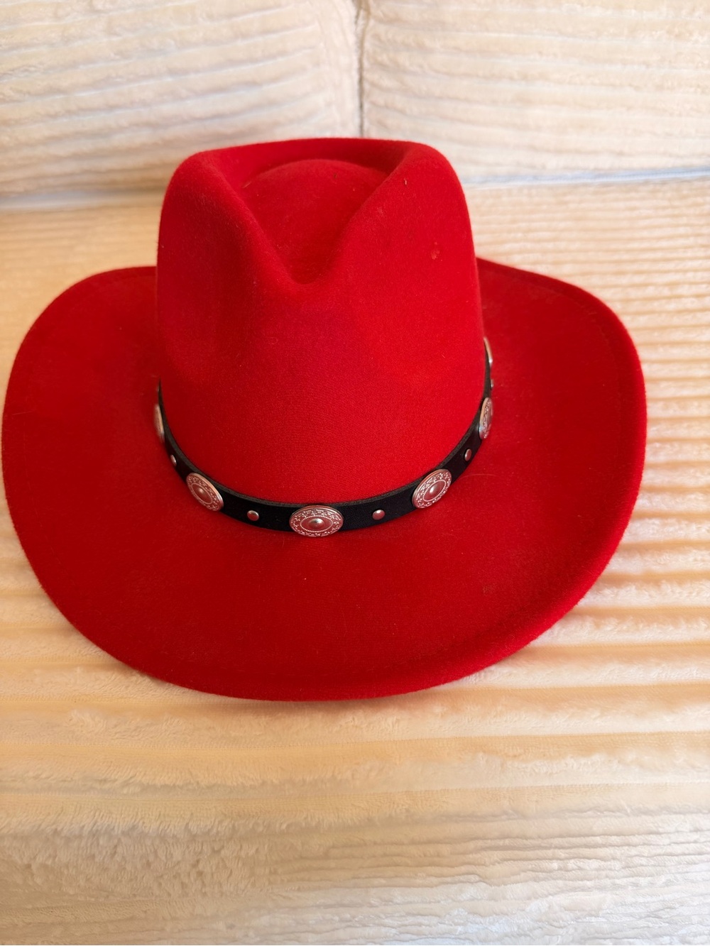 Red Women's Felt Cowboy Hat with Decorative Band